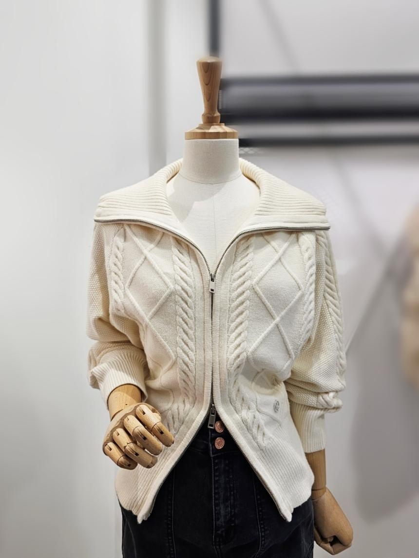 [반에이크] 꽈베기투웨이니트집업 VB3YKCUV02Z