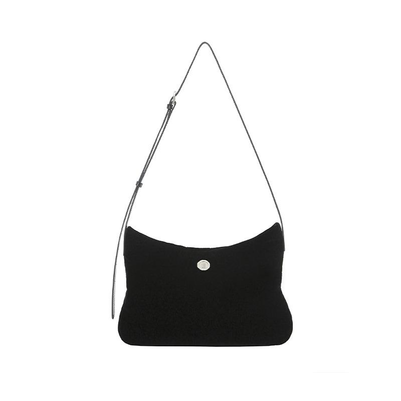 clo soft - black bell
