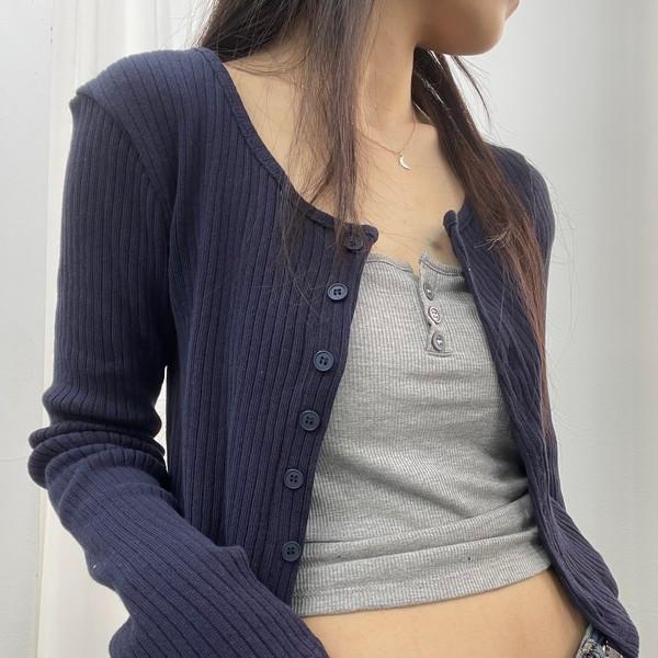 U-neck cardigan