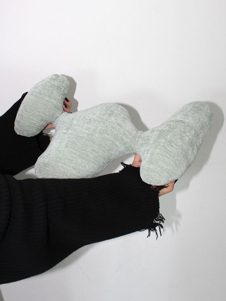 SHADOW| curve object cushion (velvet green) 쿠션