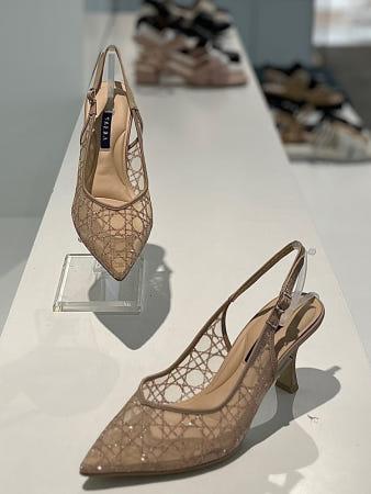 이런 상품 어때요? 세라 여성 스틸레토 망사 슬링백 샌들 S24G008 2컬러 7CM