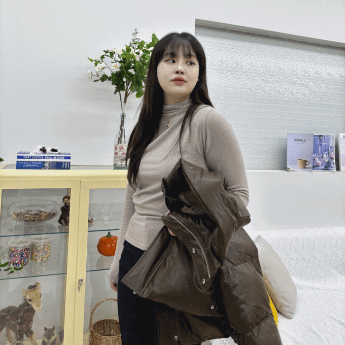 [겨울필수템/빅사이즈] 슬로우 셔링 반목폴라 티셔츠