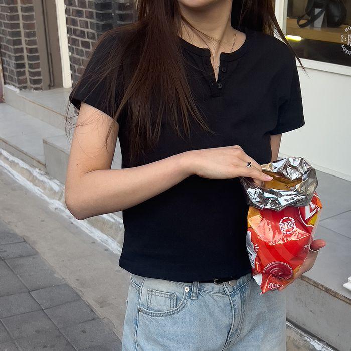 패치 헨리넥 클래식 티셔츠_블랙