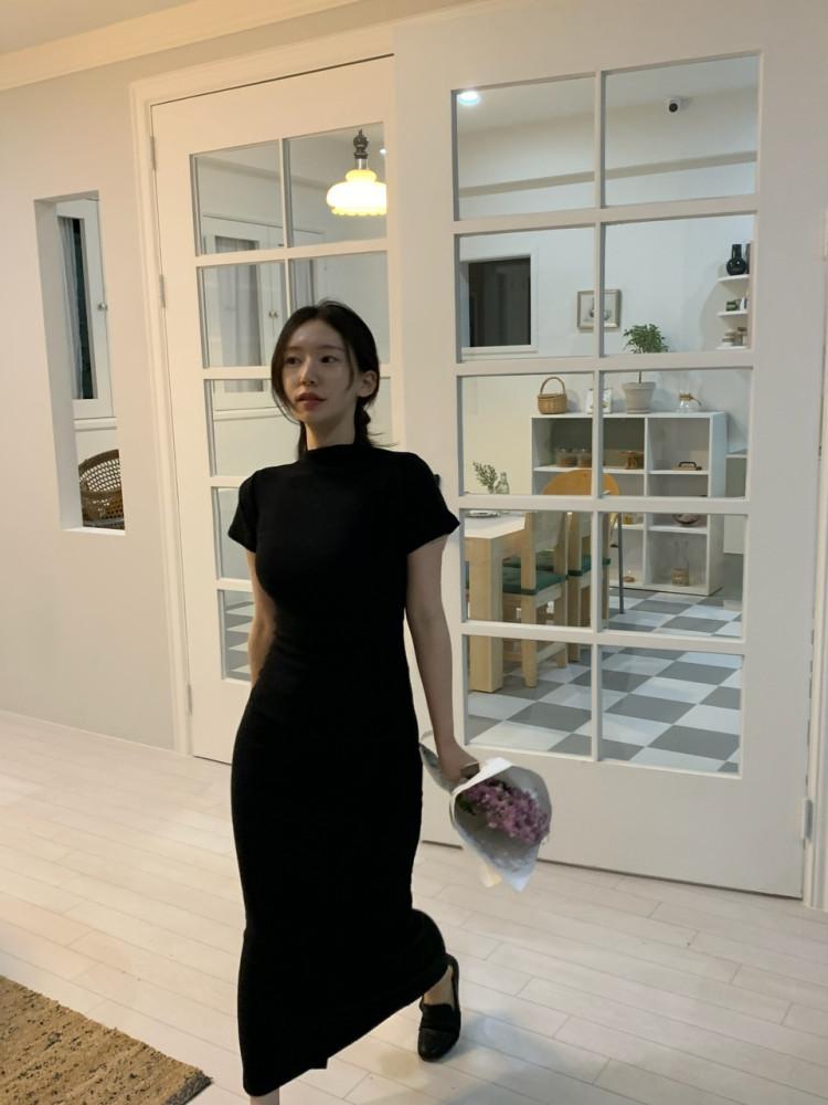 여성 기모 반폴라 롱원피스 가을 맥시 기장 데이트룩 몸매보정