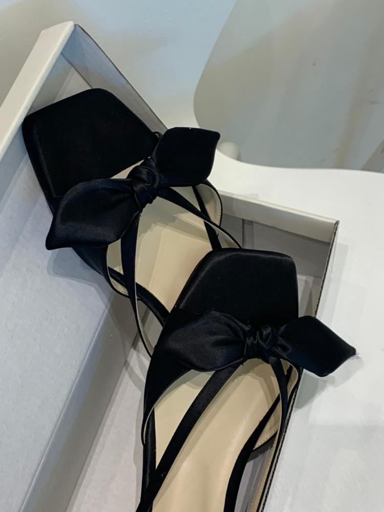 실물 존예탱 샤틴 리본 디테일 뮬 슬리퍼