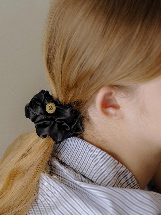 HLD006  Classic pleated scrunchie (L)
