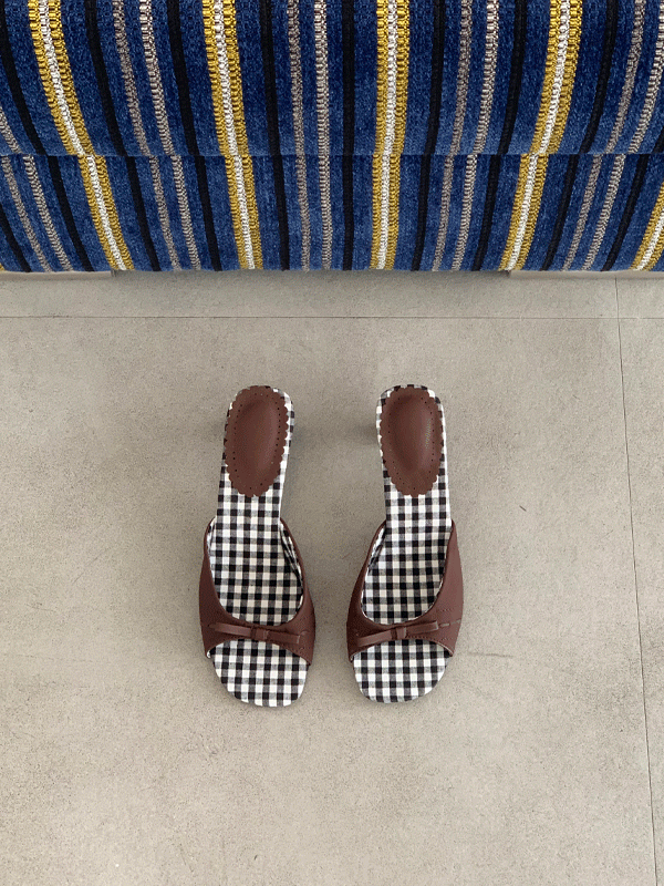 check ribbon sandal heel