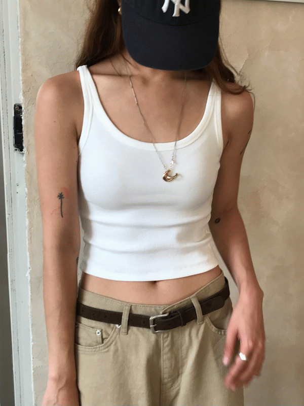 베이직 탱크 탑