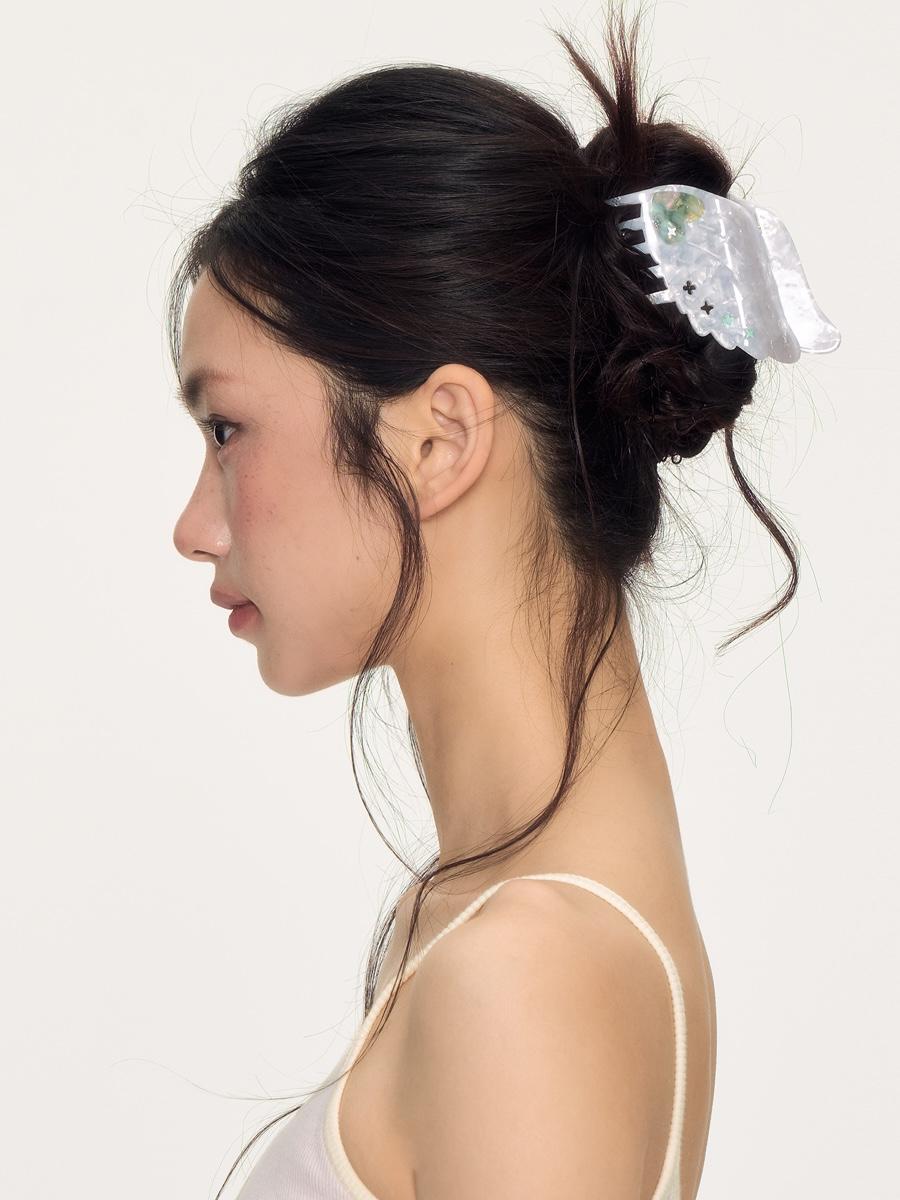 NECY STUDIO Angel Wing Hair Claw