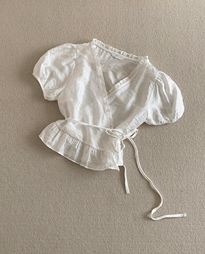 봉주르프로젝트 floral blouse (2color)