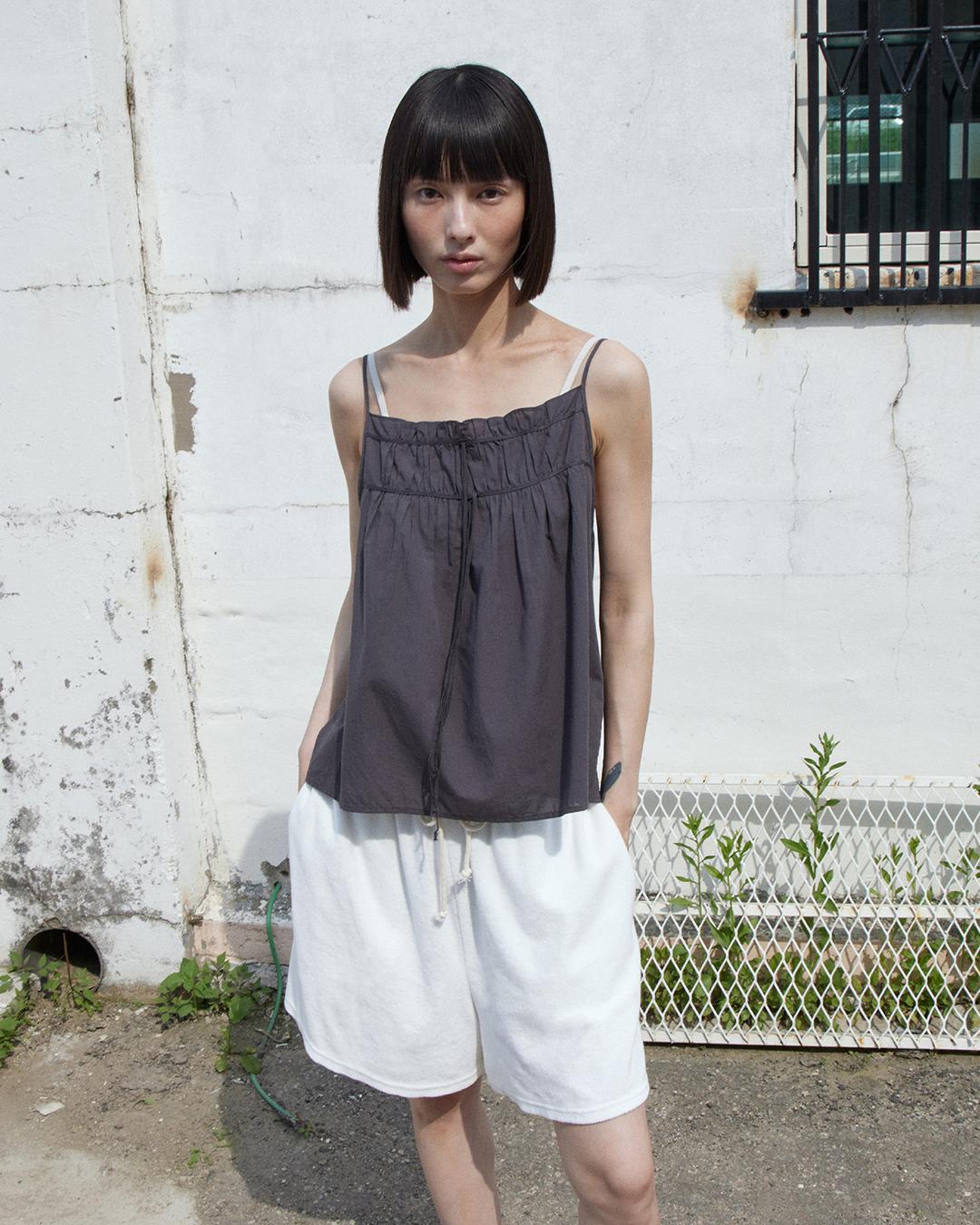 hills camisole top (charcoal)