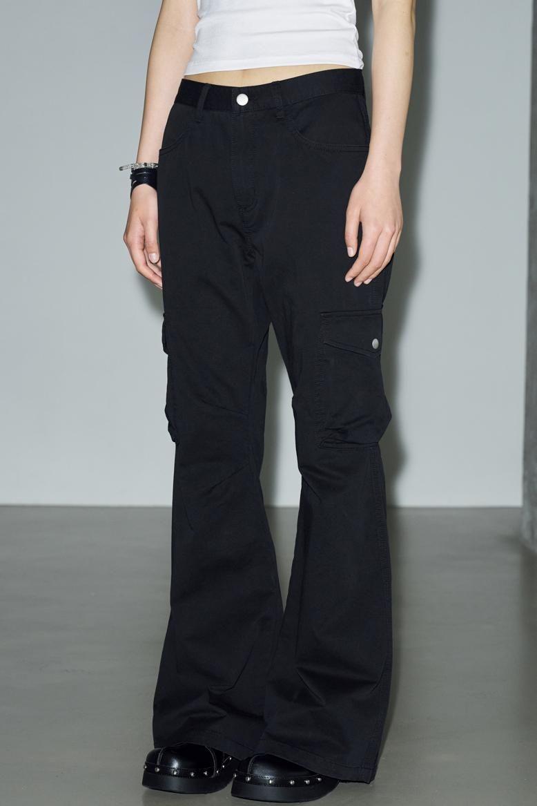 [HELENE PARIS] 피그먼트 부츠컷 카고 팬츠 [블랙]