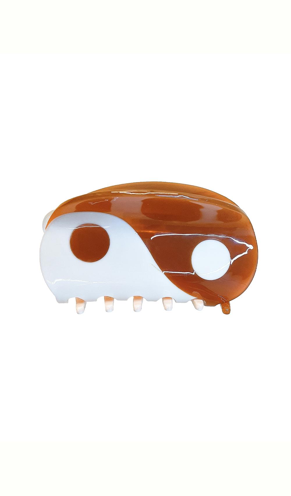 Yin Yang Claw - Brown & Light Blue