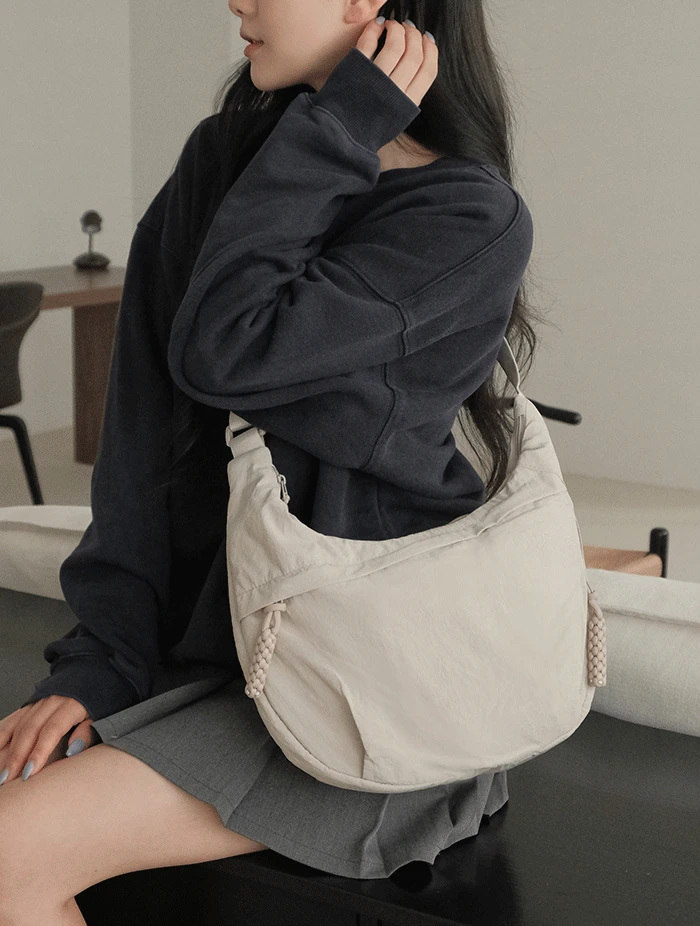 멀티포켓 해외여행 크루아상 크로스 백