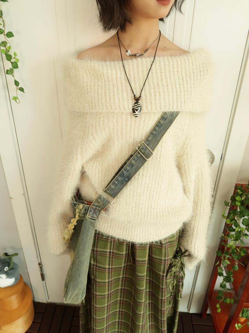 마지 Glitter off shoulder ( cream )