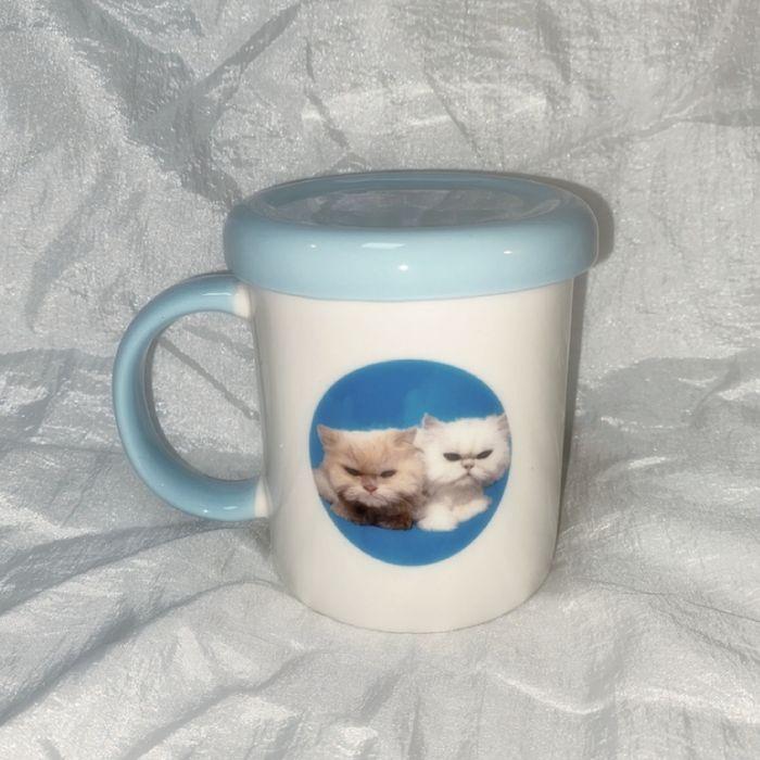 Circle cat simple mug (blue)
