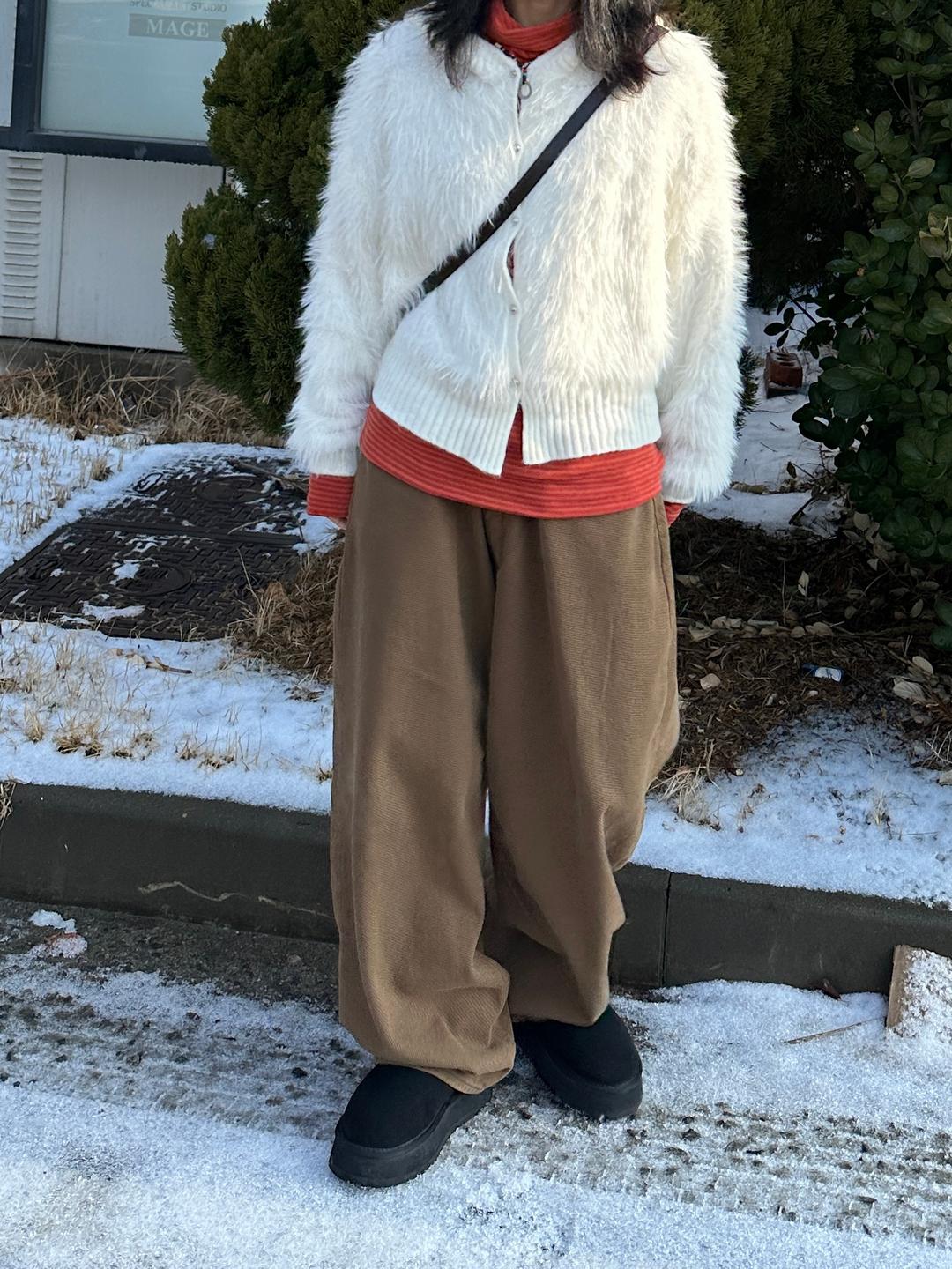 color back banding wide pants /  컬러 벌룬 와이드 뒷밴딩 팬츠