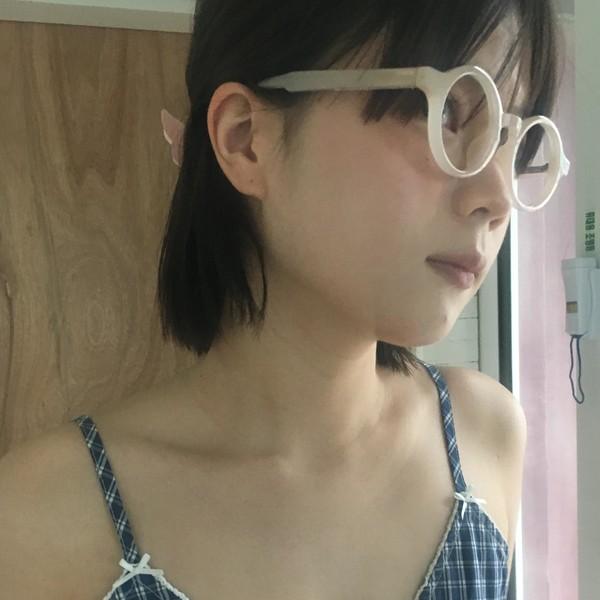 pepe glasses ( 3 color )