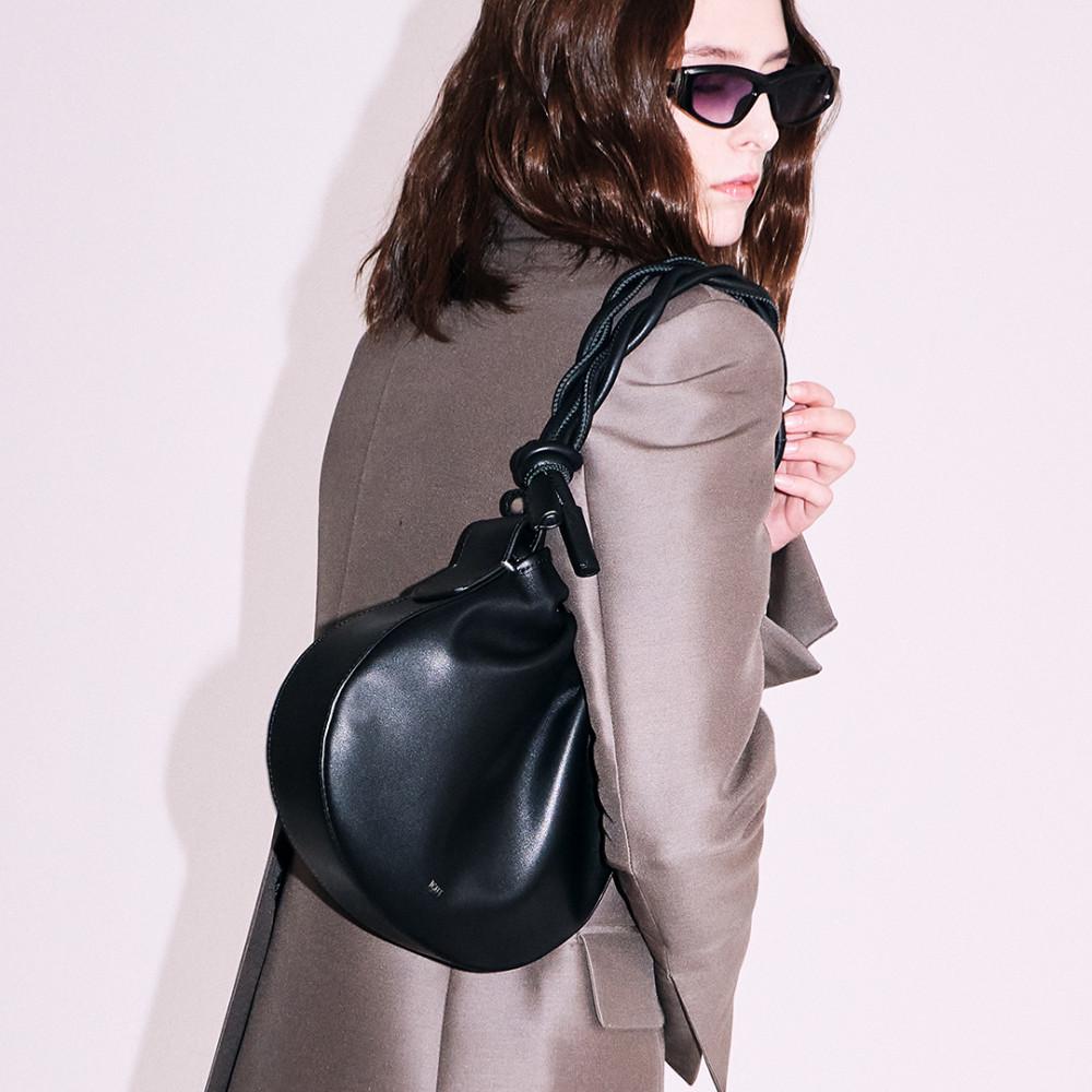 [리퍼브]토이뜨 소가죽 여성 숄더백 여성 크로스백 디자이너 브랜드 가방 Clam knot