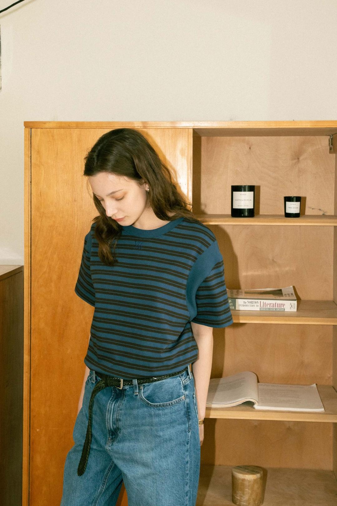 Stripe Logo T-Shirt (Navy)