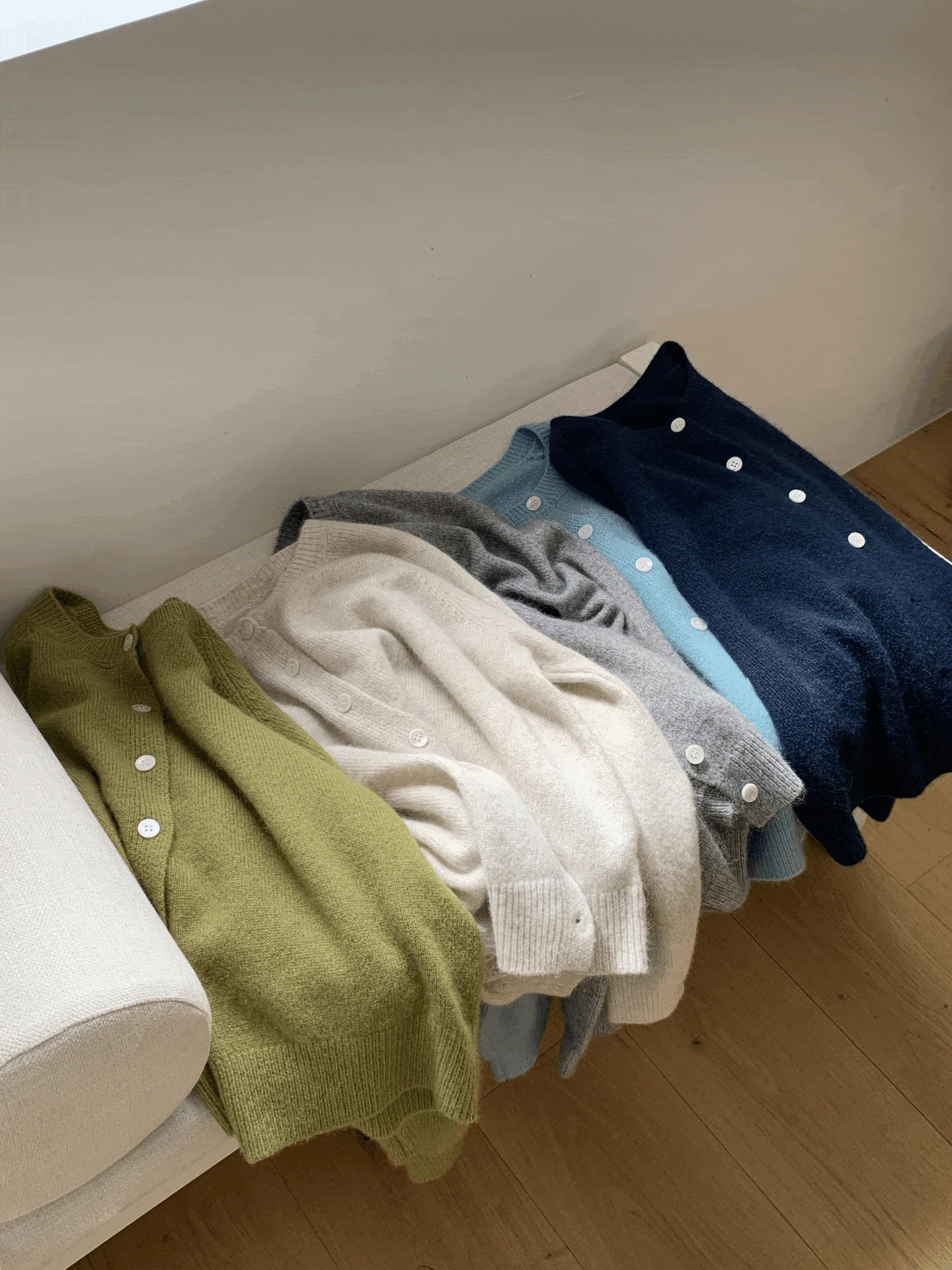 보나 울가디건 올리브가디건