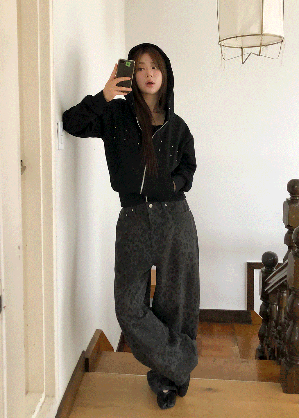 서울베이스드 MAR LEOPARD WIDE PANTS