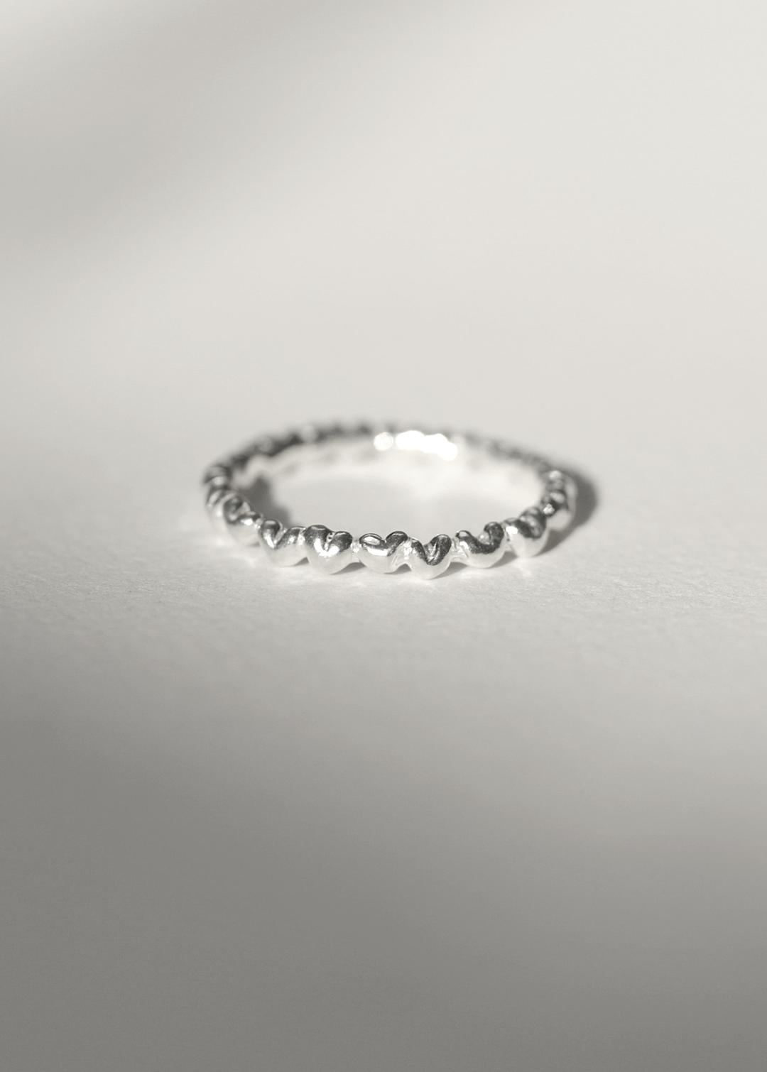 심장박동수 반지 "Heart Ring\"