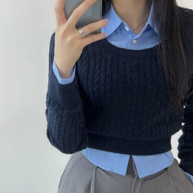 부분당일출고 / 리사 라운드 스퀘어넥 크롭 꽈배기 니트 - nt