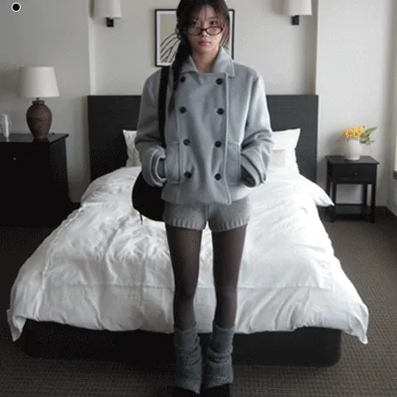 [문의폭주🖤/울40%/안감누빔] 더블 카라 울 하프 코트-3color