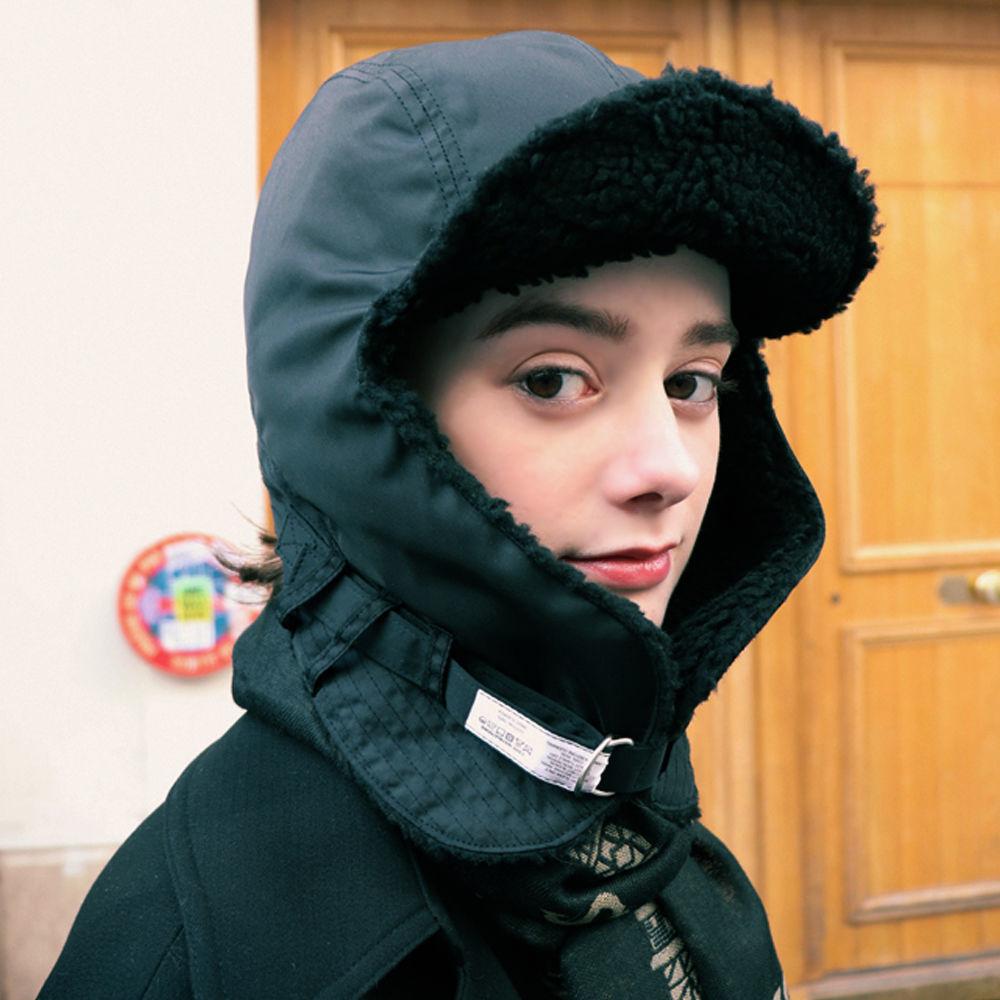 (수지,기리보이 착용)[unisex]F/W REVERSIBLE SATIN TROOPER HAT BLACK