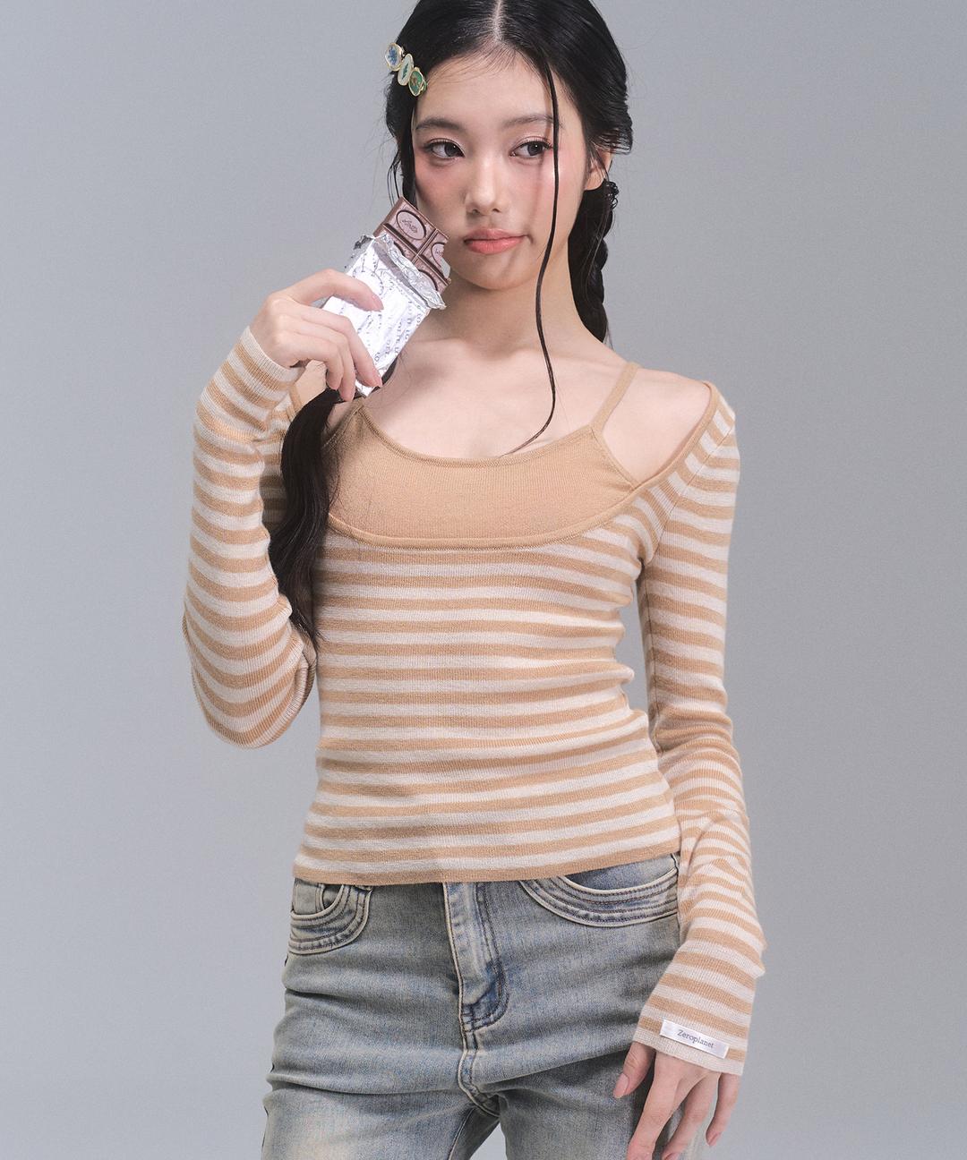 코이 스트라이프 니트 탑 [CARAMEL]