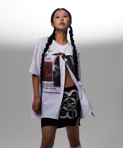 보네이 Graphic open back slit top (Ivory) - 위시버킷