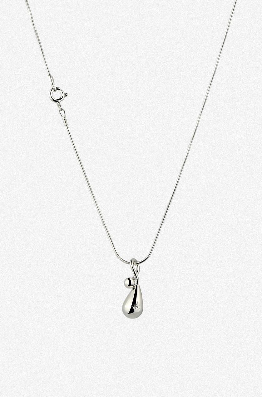 Calla necklace