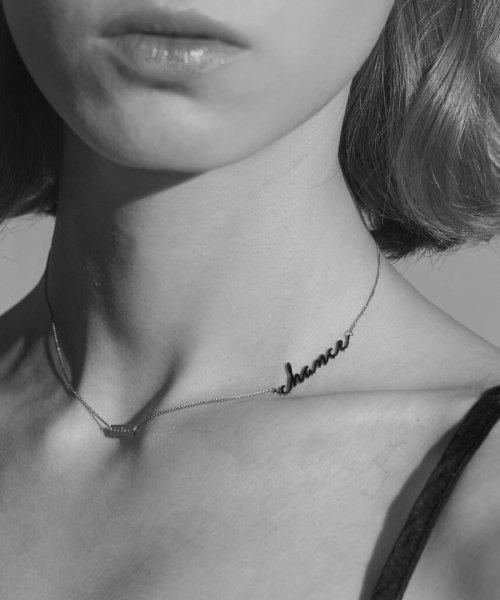 시그니처 타투 목걸이