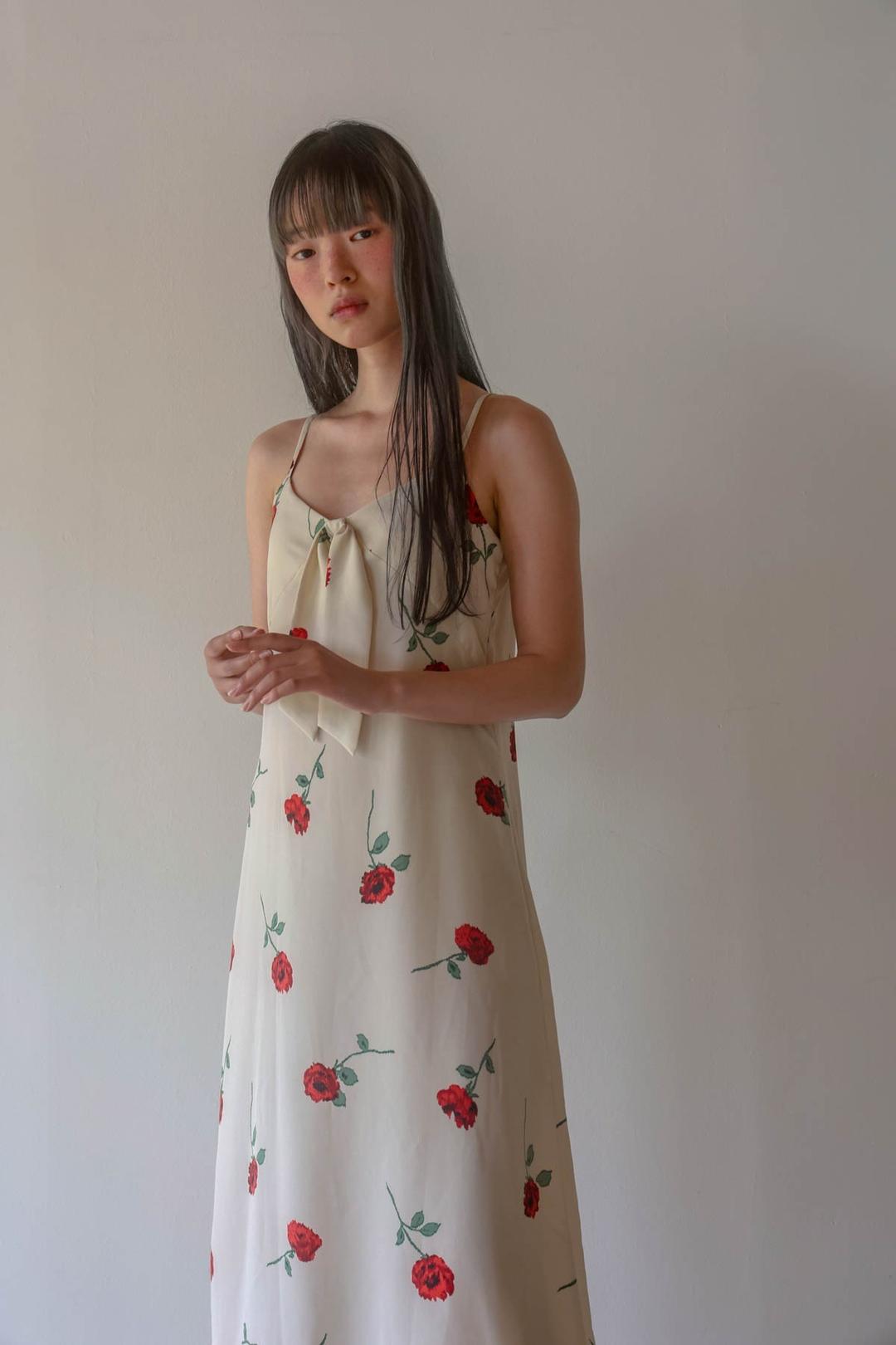 pail dress / ivory