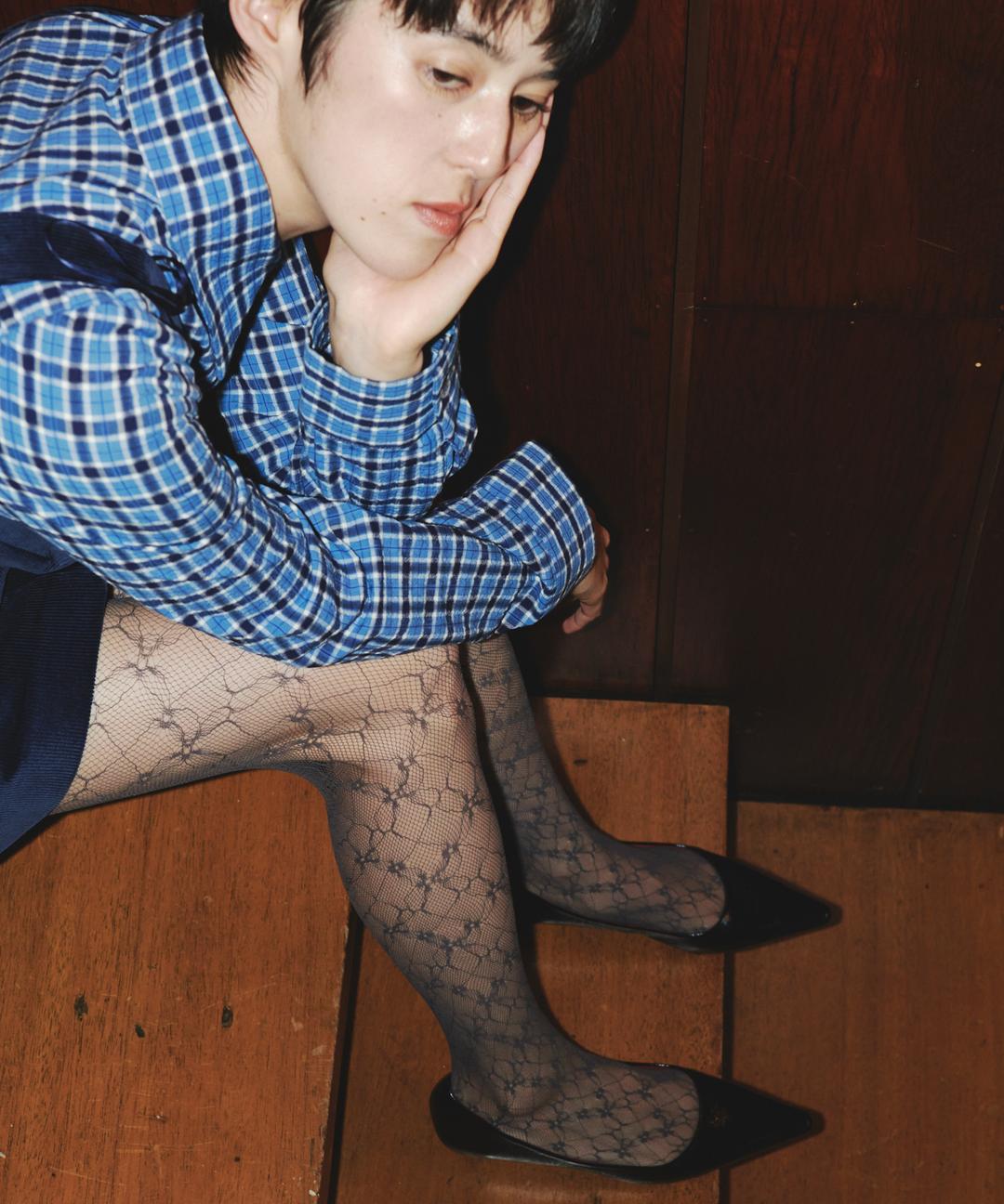 [IHM240911G] 플라워 자카드 레이스 스타킹 그레이