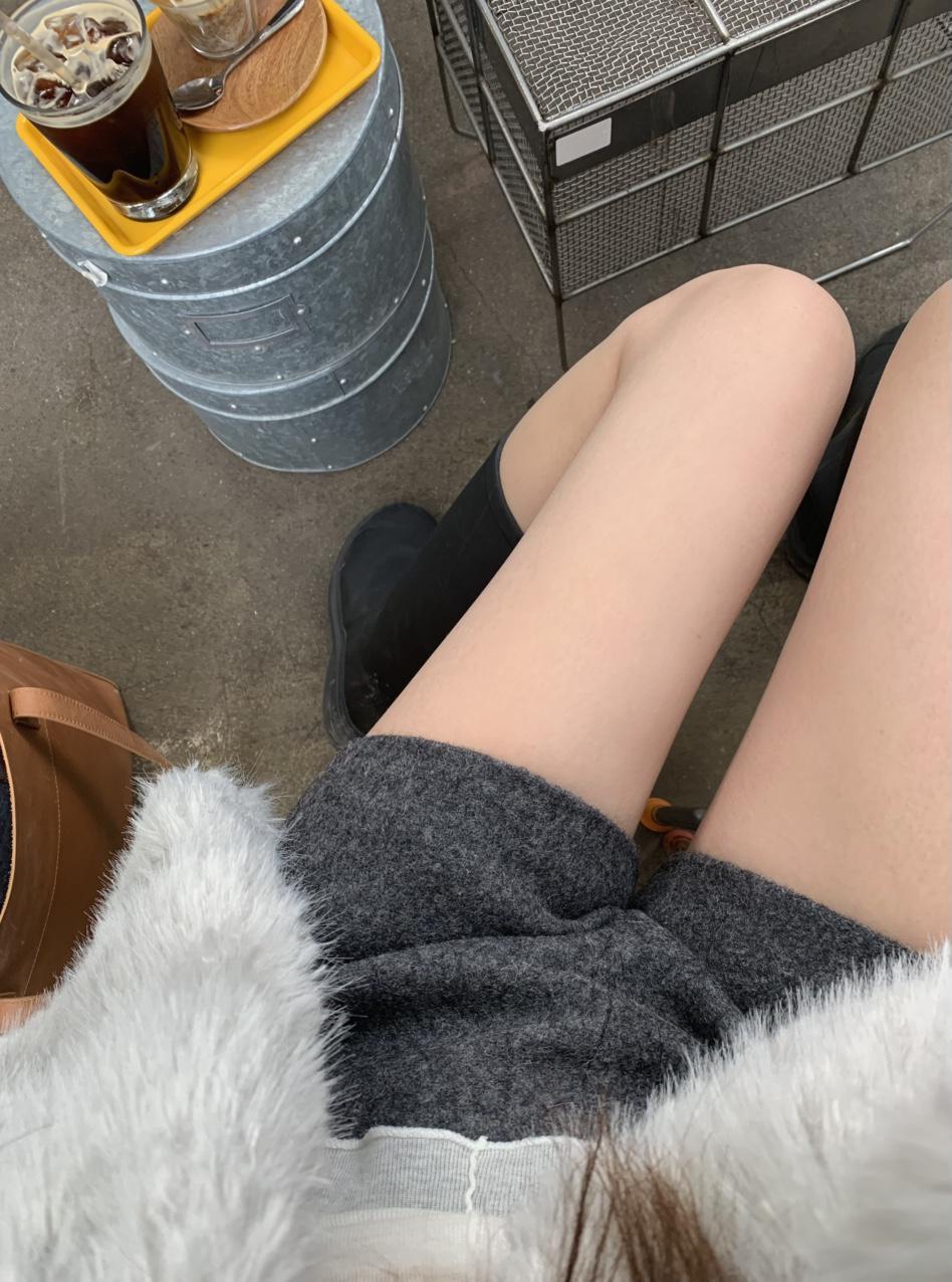 어파트오브 포피 울 숏 팬츠 (2col)