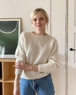No Frills Sweater pattern by PetiteKnit