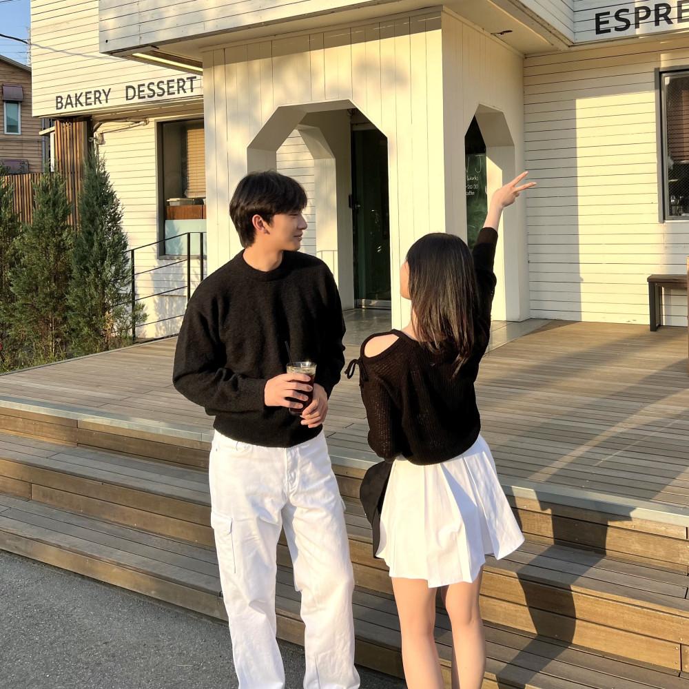 봄 여름 어깨 트임 부클 니트 여행 데이트 코디 커플 시밀러룩