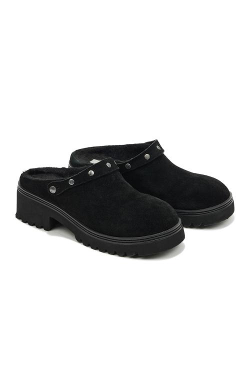 TEDDY BEAR BUCKLE MULE IN BLACK