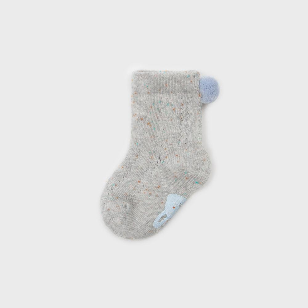 baby bunny pompom grey