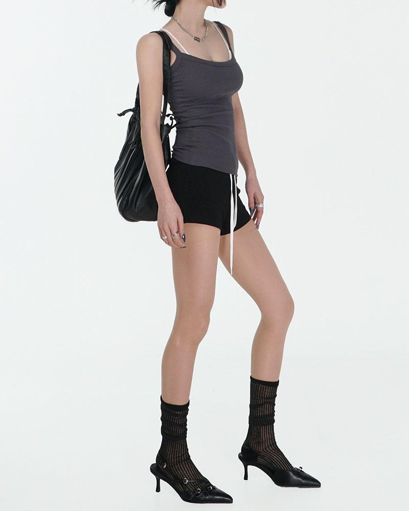 111 ESSENTIAL SLEEVELESS TOP