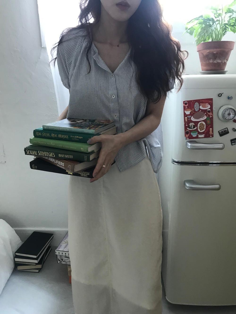 레오 블라우스 (2 colors)