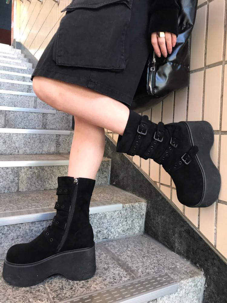 [히피디피] 플랫폼 미들 부츠 (2color)