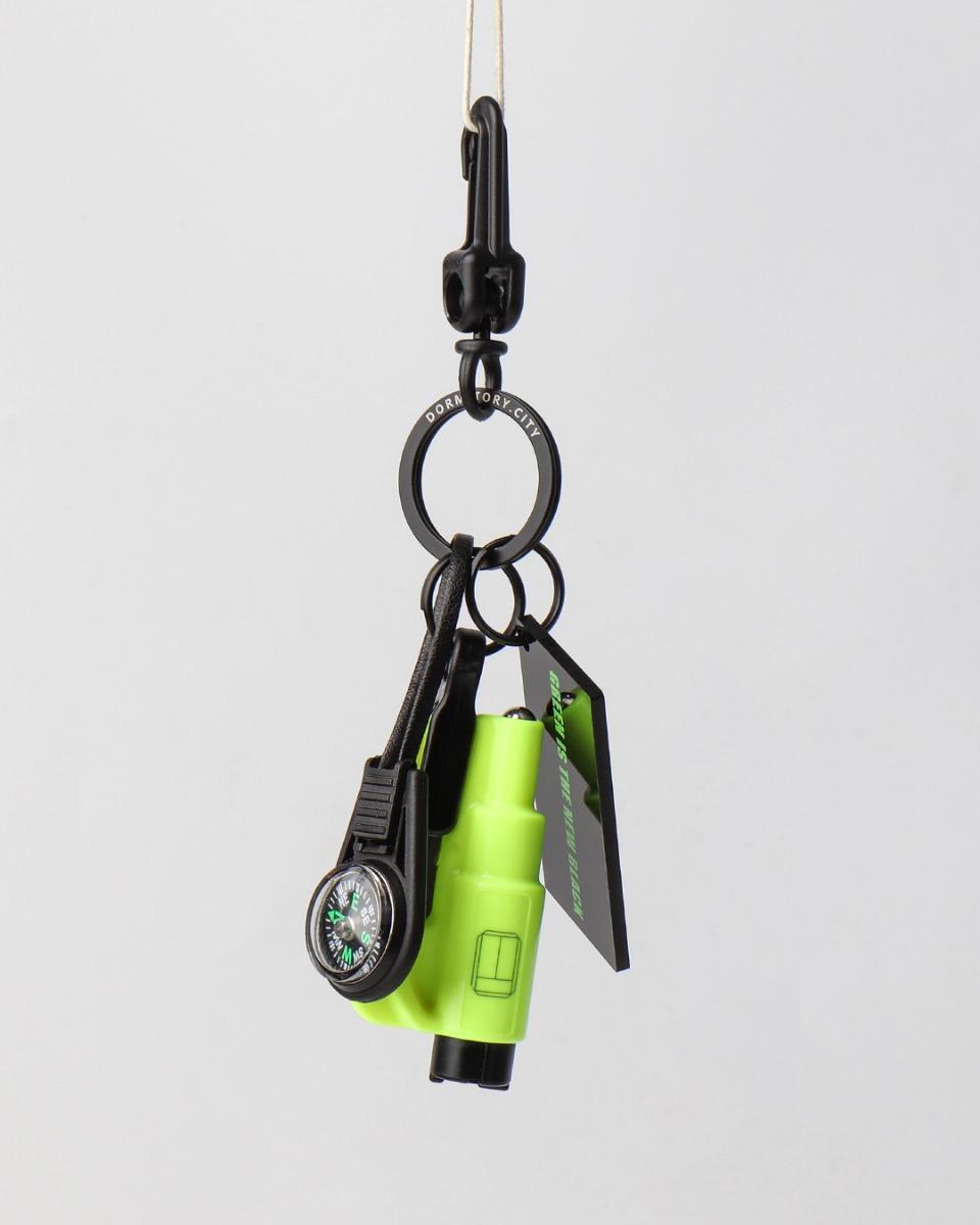 GREEN IS THE NEW BLACK (YELLOW) (차량용 비상탈출 해머 키링)