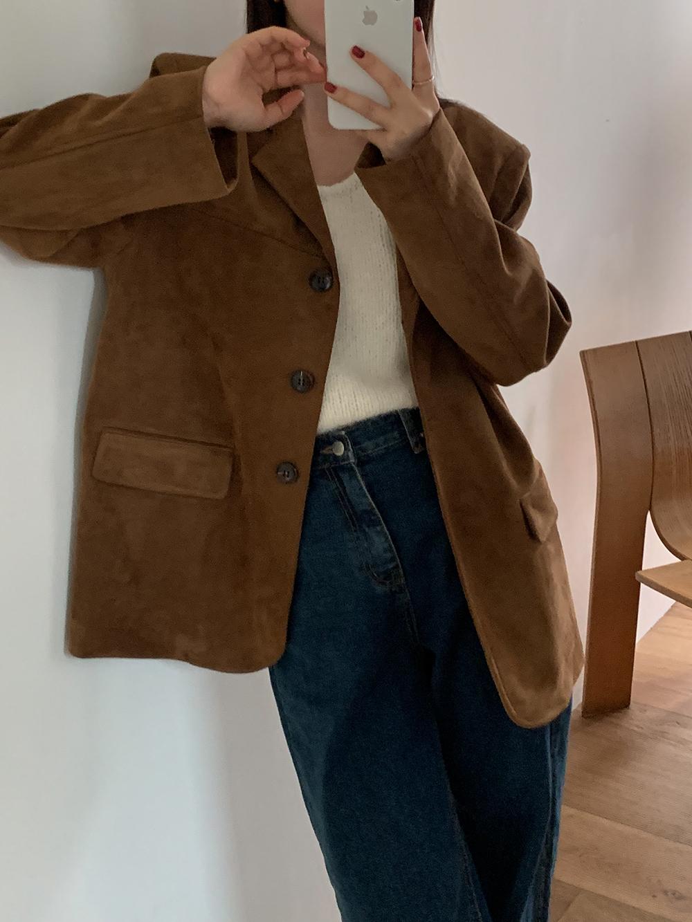 프렌치오브 레오르 스웨이드 카라 하프 자켓 (2color)