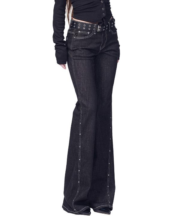 로우라이즈 사선 리벳 찡 절개 스티치 데님 부츠컷 논페이드 생치팬츠