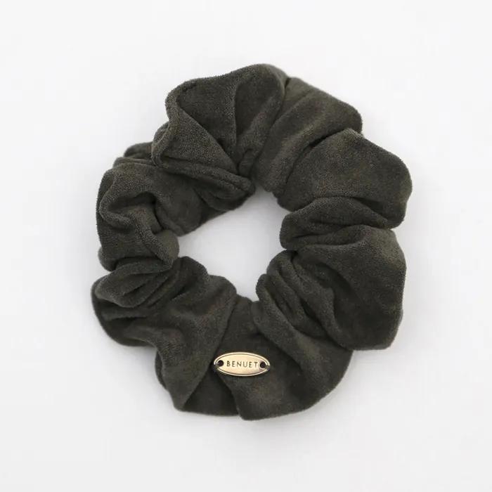 Suede Scrunchie_Khaki