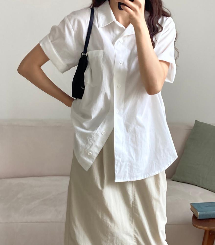 모이 백버튼 루즈핏 여름 여자 반팔 셔츠 남방