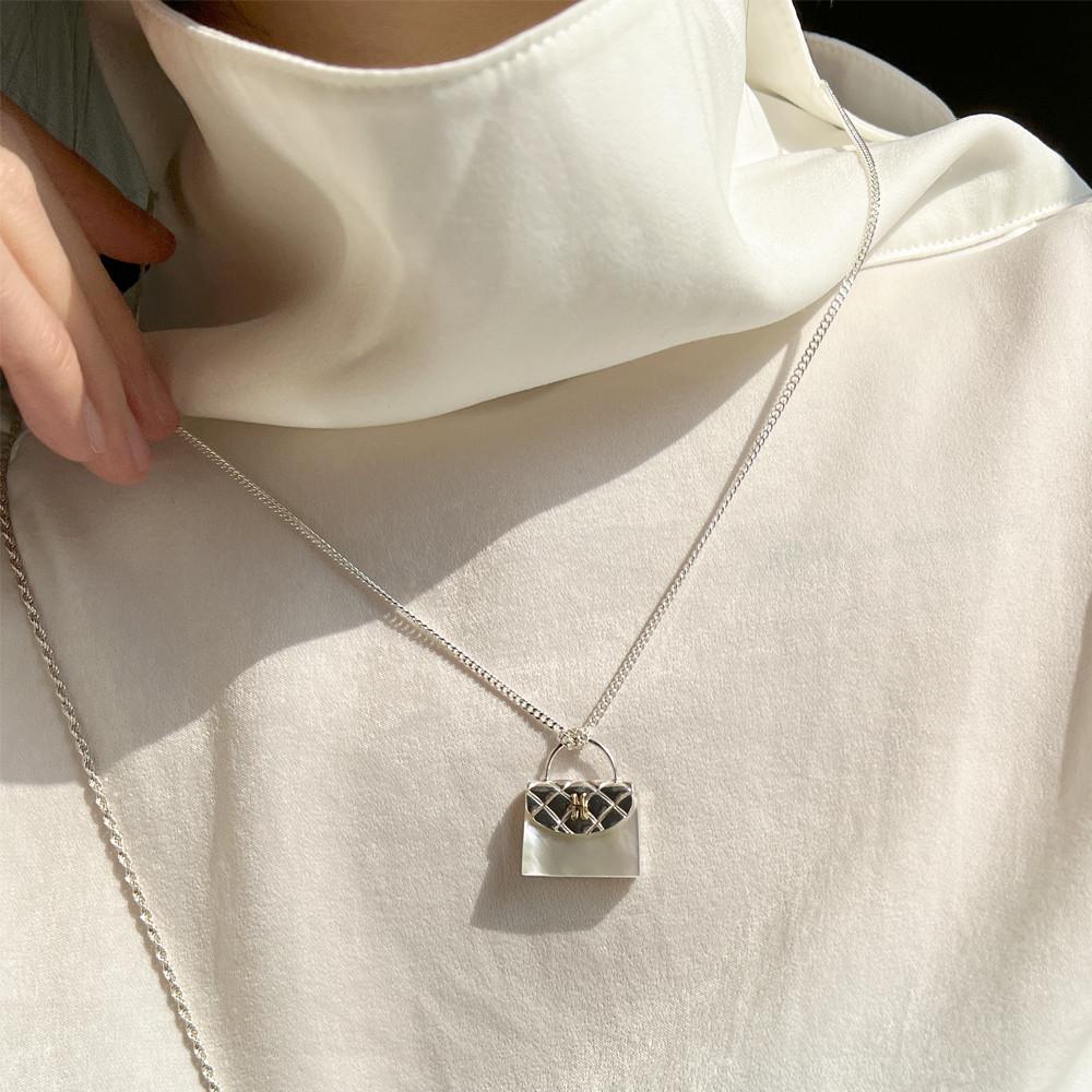 [ 펜던트 체인 목걸이 ] Signaure petit Necklace 이에  hier